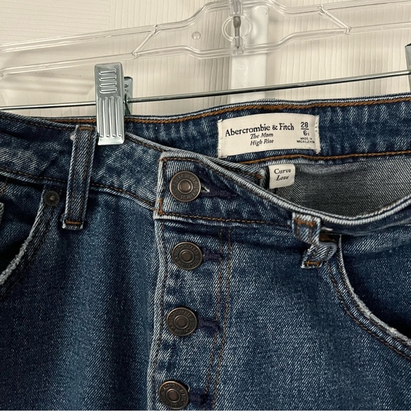 Abercrombie high rise curve love sz 28 jeans - Picture 2 of 3